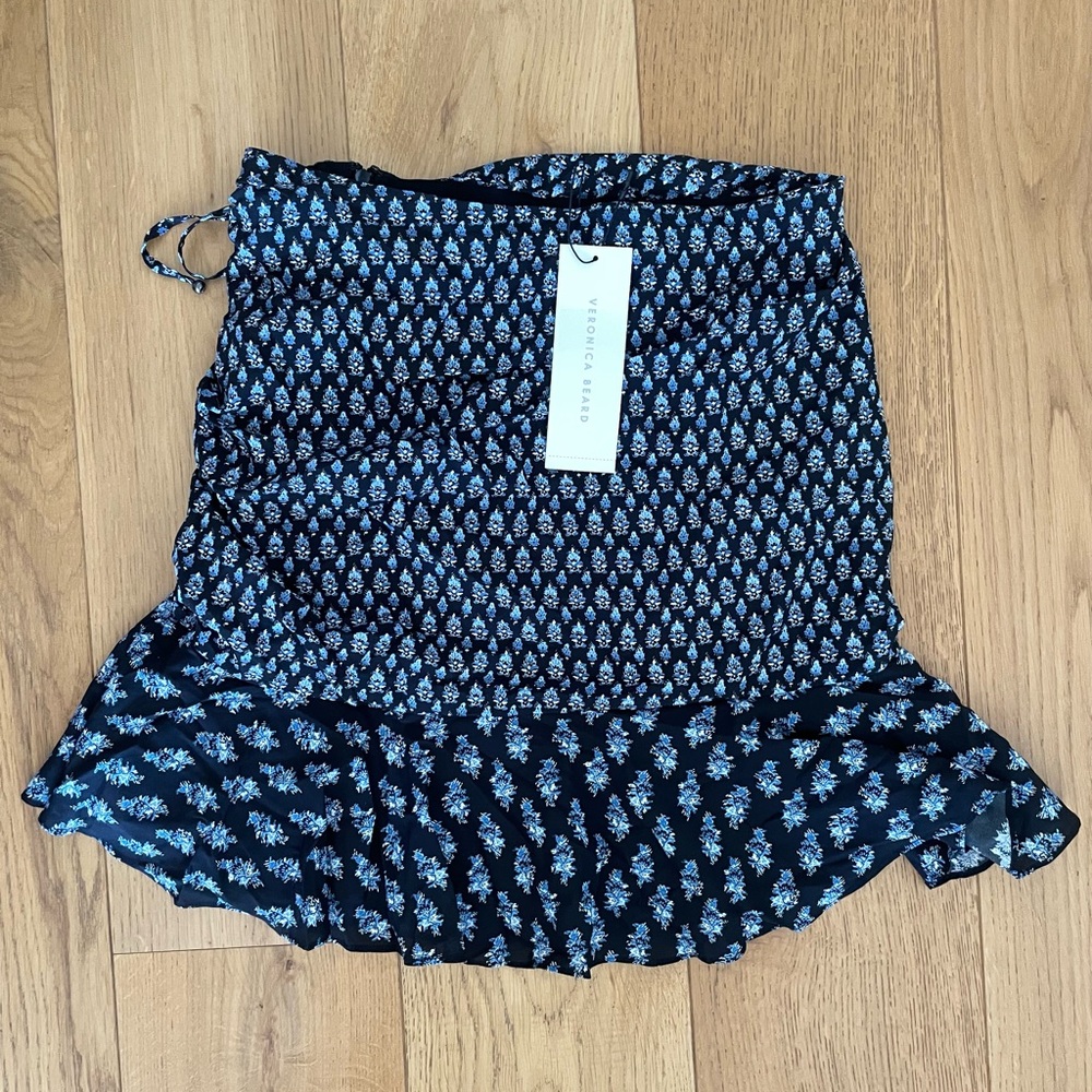 Veronica Beard Navy Floral Print Mini Skirt